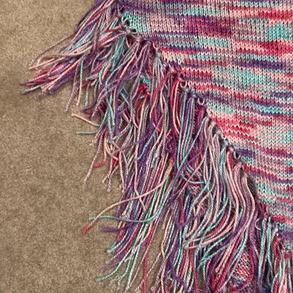 Handmade Crochet Beret and Poncho Set - Picture 2 of 6